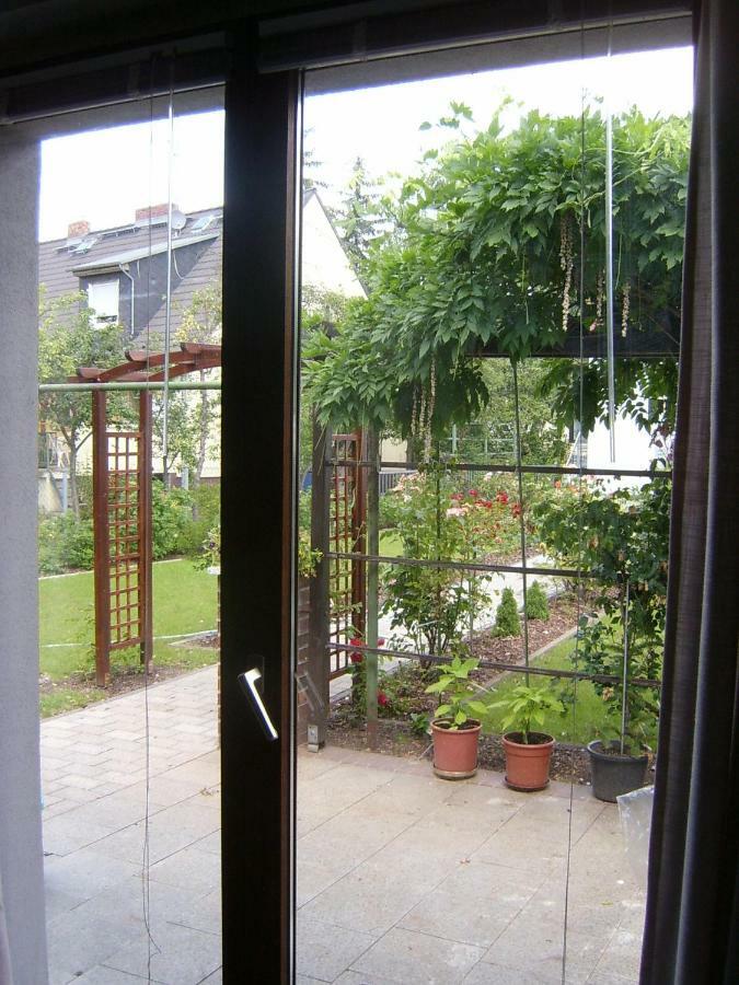 Cottage Near Centrum, Paradise Berlim Exterior foto